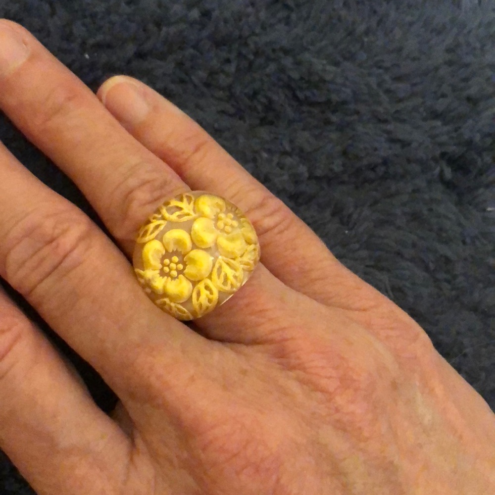 See Through Flower Ring